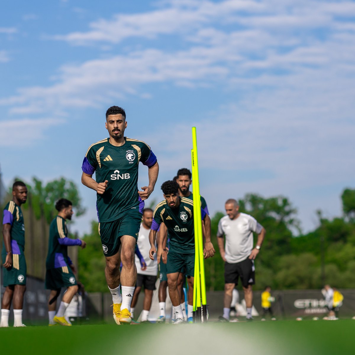 المنتخب السعودي tweet media
