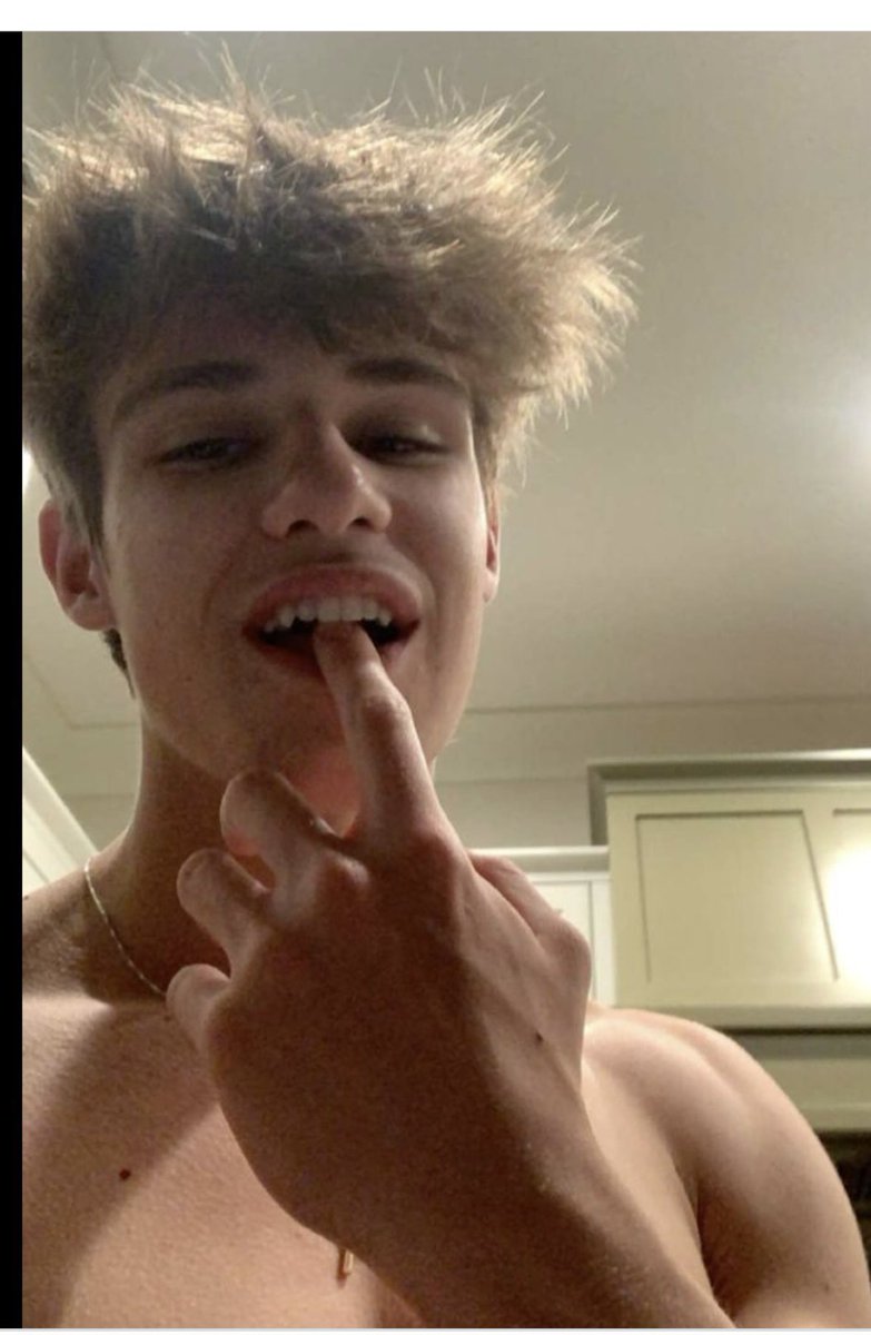 Straight Guys tweet media