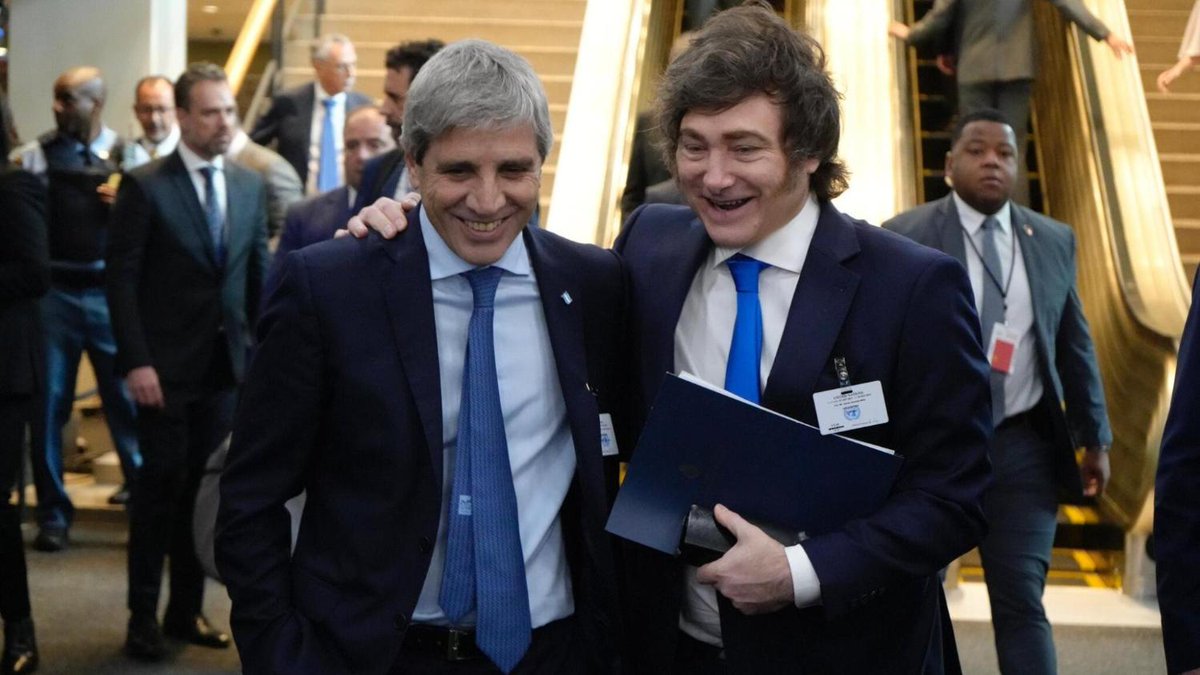 El Cronista tweet media
