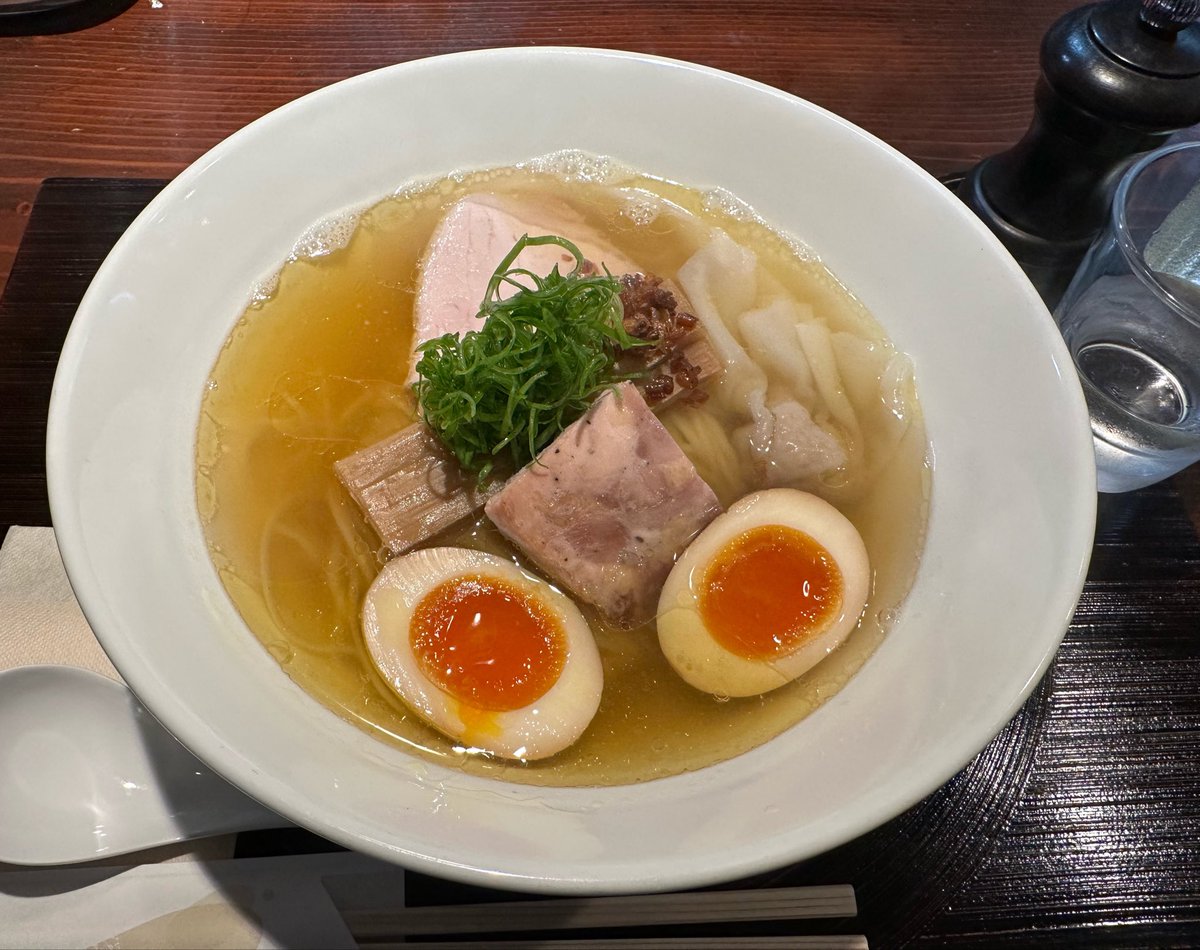シァアあず　昭和百一年🎉 tweet media