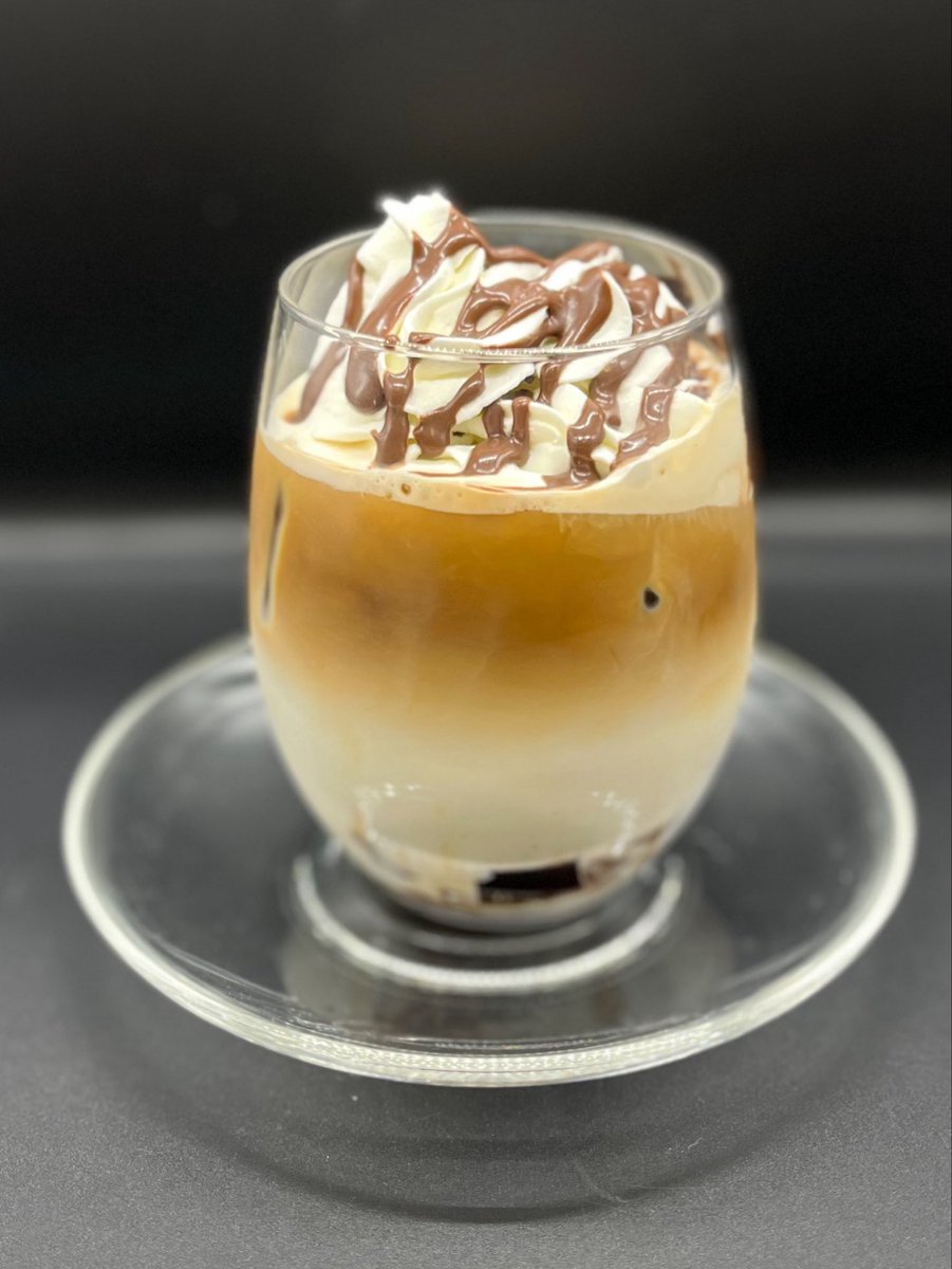 CafeCvore's tweet photo. 本日からⓝⓔⓦ〚カフェジェリーノ〛
#チョコレートカフェクオレ　#初夏の新メニュー　#コーヒーゼリードリンク https://t.co/jX2yt5TmtJ