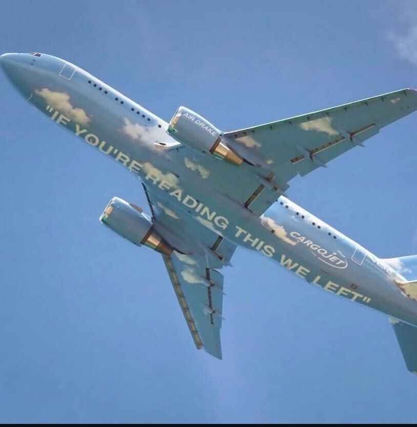 MadelnCanada's tweet photo. Drake might be the only Canadian to self own a Boeing 767  🤯 🇨🇦 🛩️ https://t.co/2KsuXE9aGf