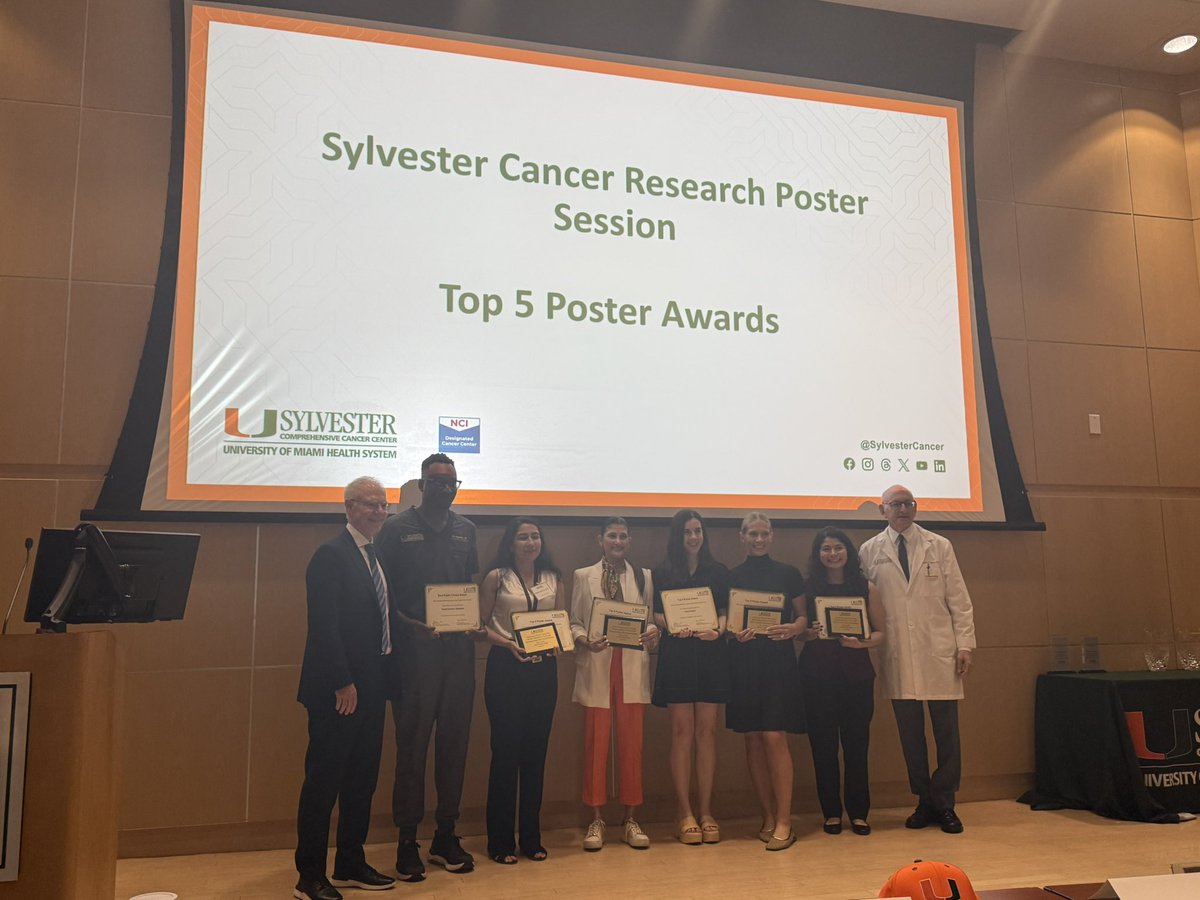 YMirzabeigi's tweet photo. Honored to receive the Sylvester Cancer Research Top 5 Poster Award for our project on “Ovarian Carcinoma with FGFR2 Fusion.” Grateful for the support of @UMiamiPathology, @SylvesterCancer, and my mentor Dr. Andre Pinto. 🙏🏻 https://t.co/SbsPzNyXQf