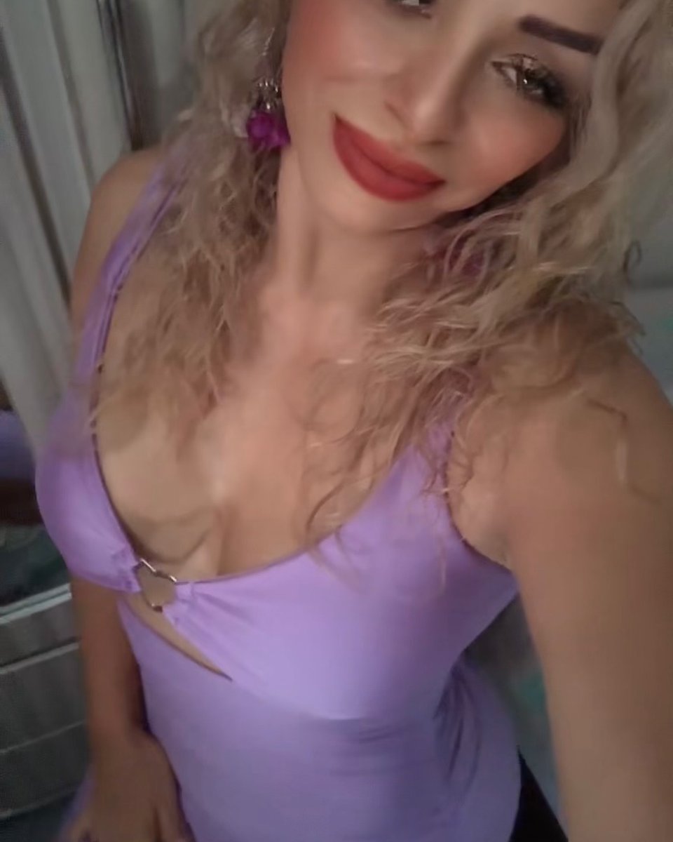 Latina MILF Juana tweet media