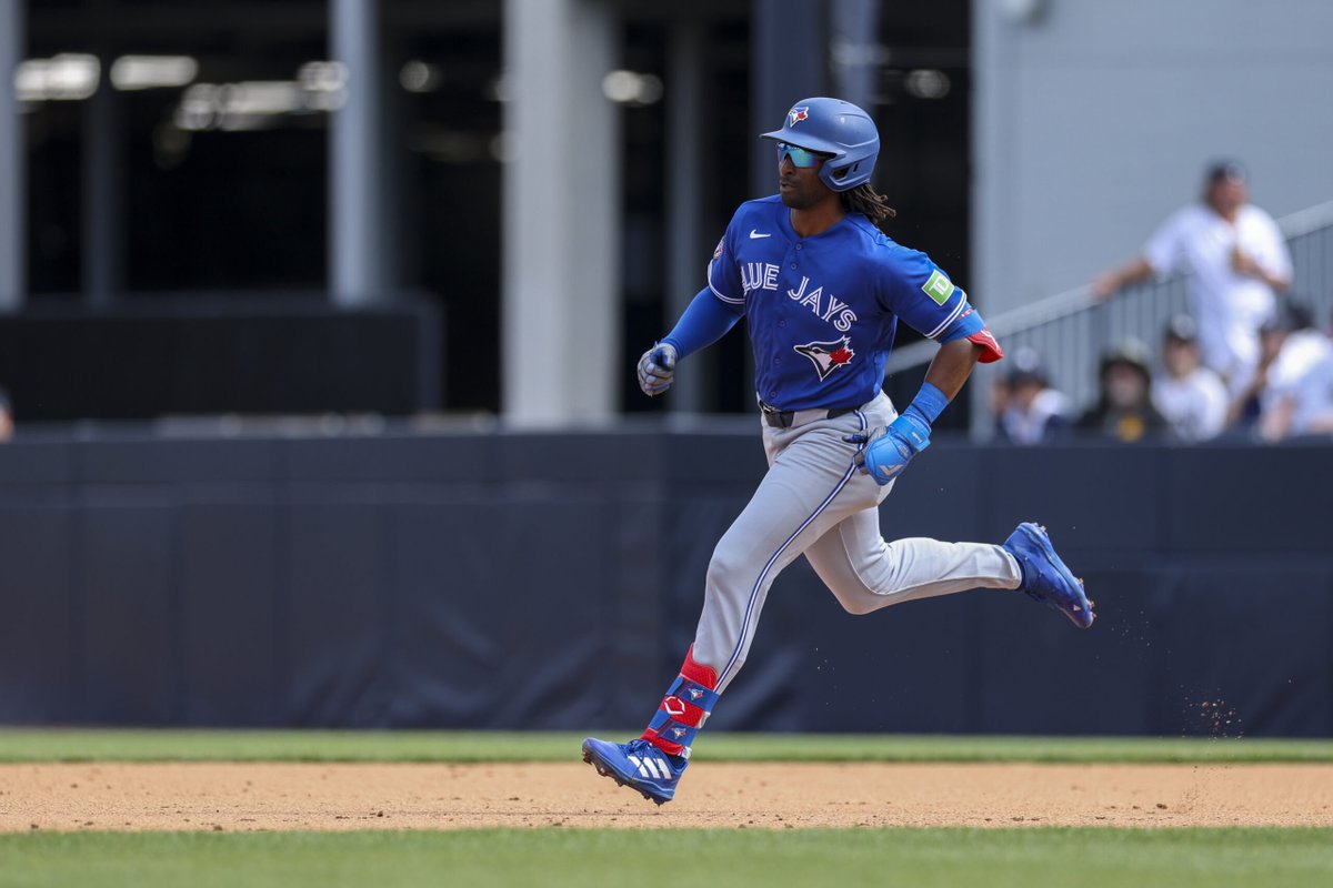 mlbtraderumors's tweet photo. Blue Jays To Select Charles McAdoo https://t.co/prpumC8k0l https://t.co/2DD7bWS7fI