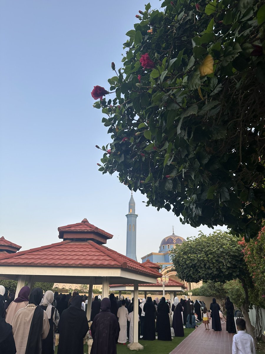 s_hho's tweet photo. عيد الخُبر ♥️ https://t.co/sIuTmOzjX6