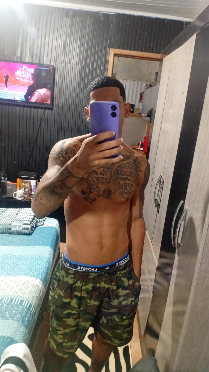 Theodoro40's tweet photo. 🌊🏄🏾‍♂️ https://t.co/CeoiLA6gA8