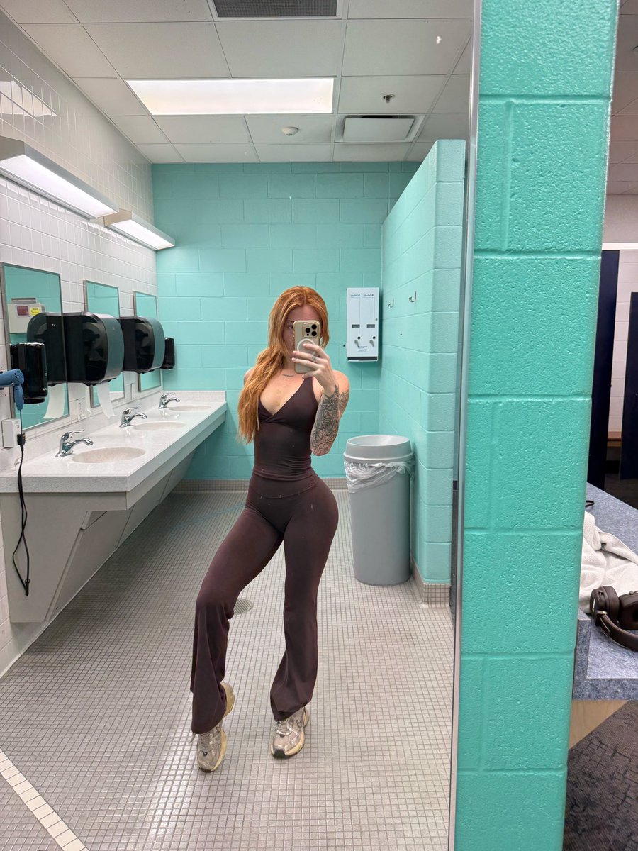 alexa tweet media