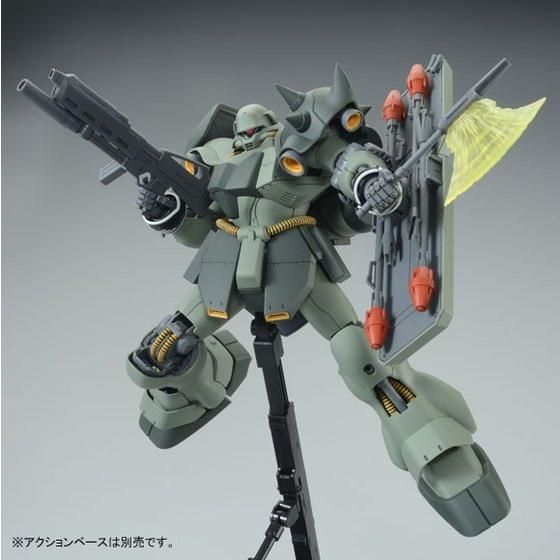 ガンプラ「MG 1/100 ゼータプラス（ユニコーンVer.）」と「MG 1/100