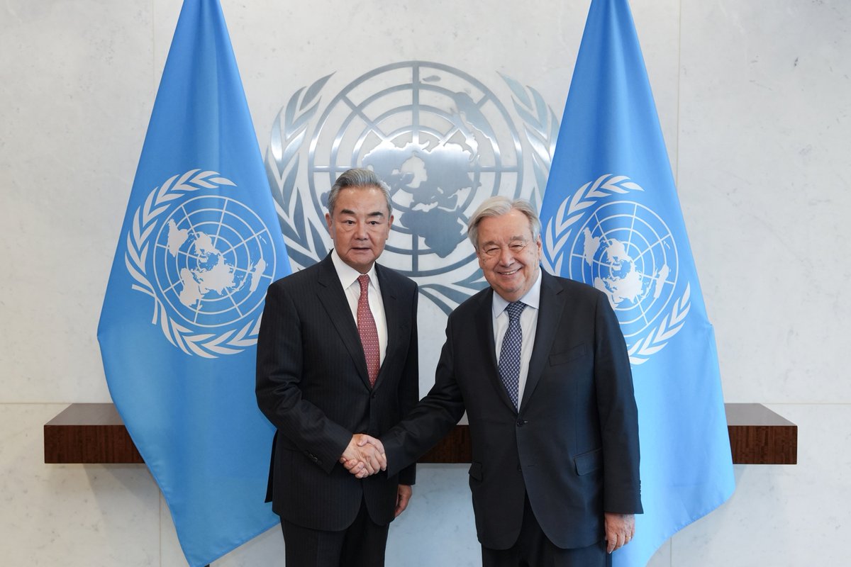 Chinamission2un's tweet photo. FM Wang Yi met with UN Secretary-General António Guterres in New York.  

China stands ready to continue holding high the banner of multilateralism, supporting, revitalizing and strengthening the UN through concrete actions, continuously drawing on China’s governance strengths to contribute to global governance, and injecting stronger momentum into building a community with a shared future for humanity.
https://t.co/NUYyFVeVFc