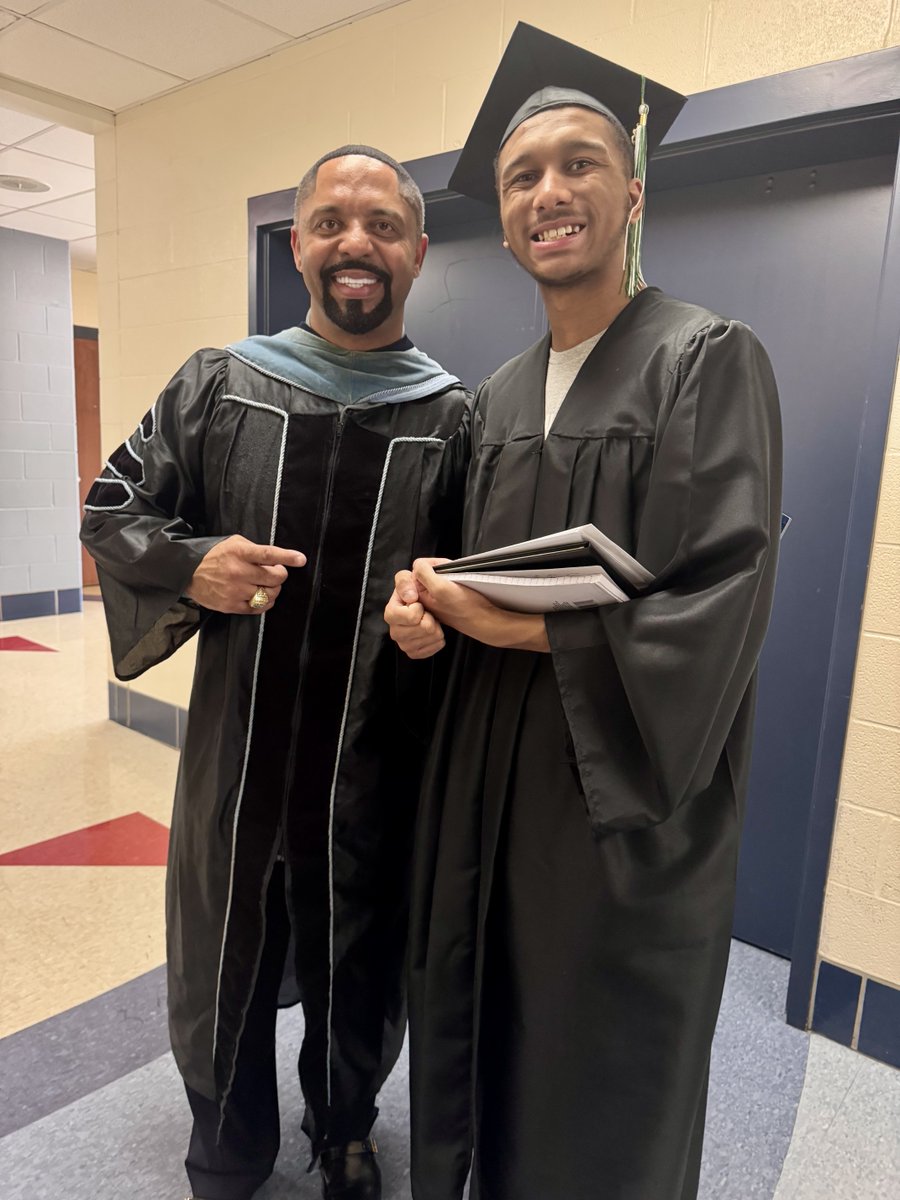 romules_'s tweet photo. Congratulations to the graduates of The Virtual Academy class of 2026. You are college and career ready!

TPS Proud! https://t.co/1zwJ4I37lu