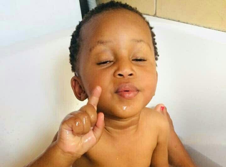 mbaleigh98's tweet photo. @WesternPulse88 He must leave using a wire.... Simple https://t.co/Pp81mpzcbH