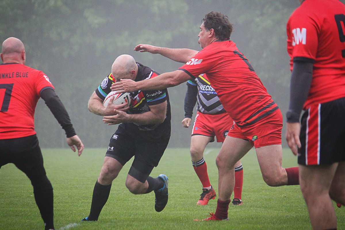 ONGreybeards's tweet photo. Great first tournament of the season last Sunday! The Greybeards, Broncos and London went head-to-head in three fun games played in the true spirit of Masters. The refs weren’t bad either 😉

Already looking forward to the next one! https://t.co/lpW2UnpEPU