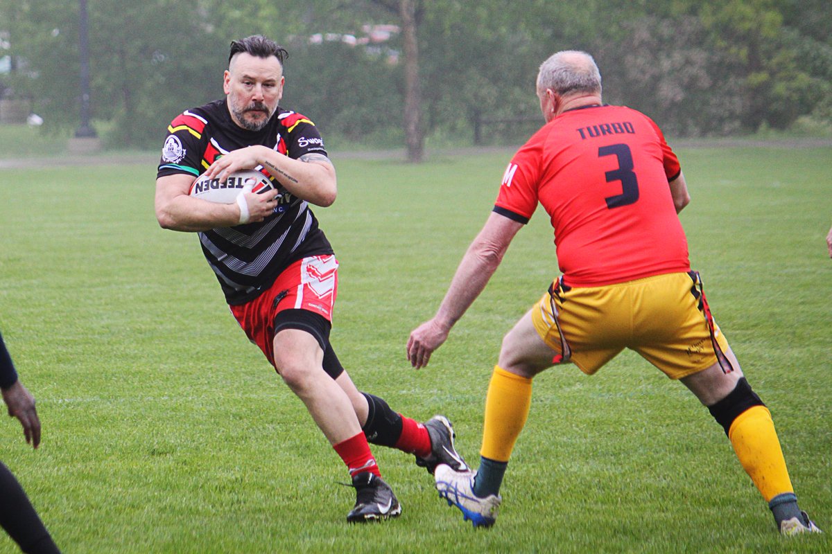 ONGreybeards's tweet photo. Great first tournament of the season last Sunday! The Greybeards, Broncos and London went head-to-head in three fun games played in the true spirit of Masters. The refs weren’t bad either 😉

Already looking forward to the next one! https://t.co/lpW2UnpEPU