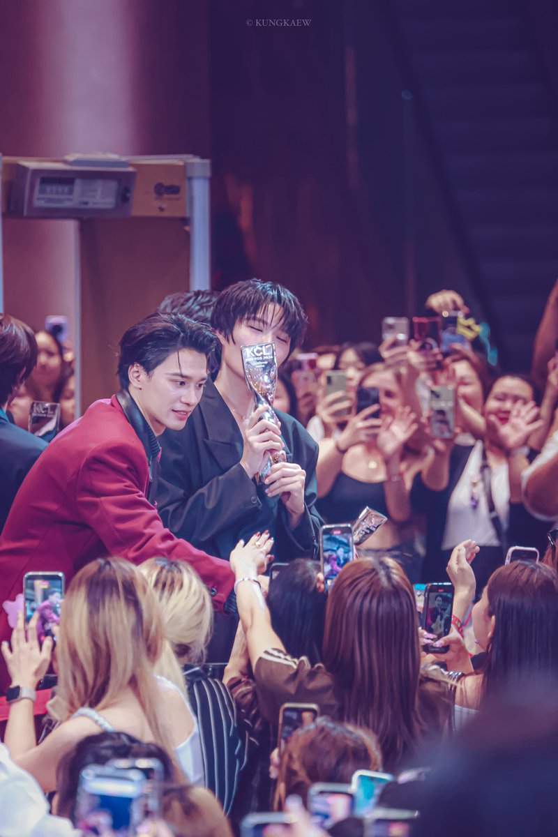 𝐊𝐔𝐍𝐆𝐊𝐀𝐄𝐖 - กุ้งแก้ว tweet media