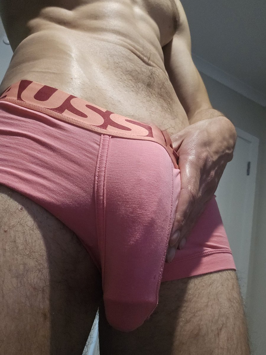 thicknjacked's tweet photo. @UponTita 😉 https://t.co/710KSeRQyj