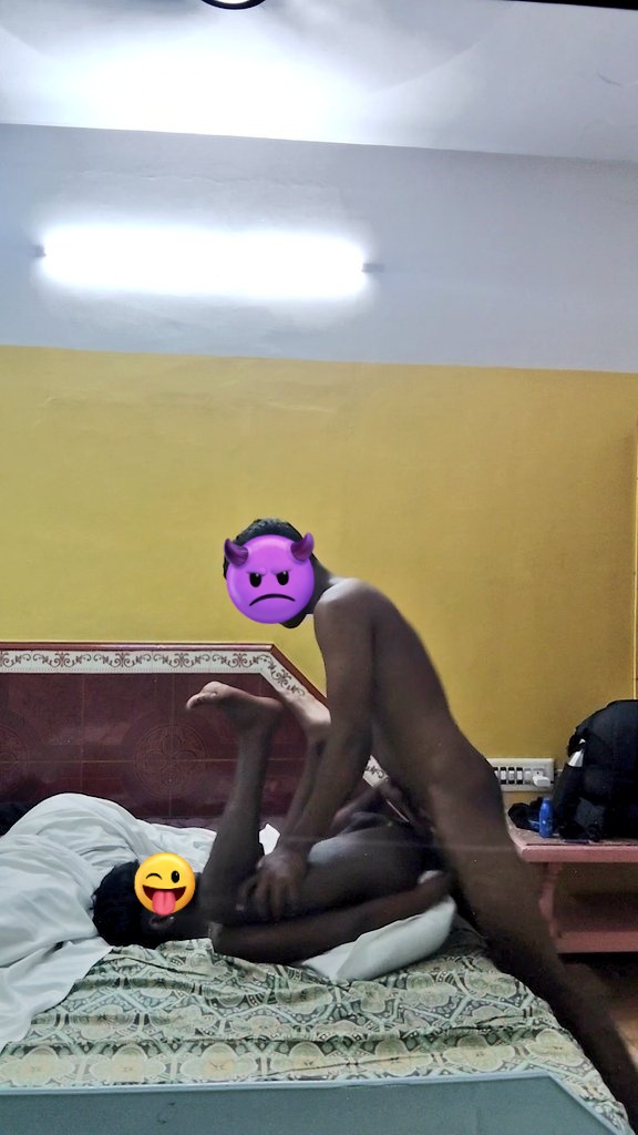 vishnu__143_fun's tweet photo. 🚨கோயம்புத்தூர்🚨
என்னோட  part time  office coach கூட செம்ம fun 😁 😉.. 8 inch 😳Cock கதற கதற கதற என்ன ஓக்க நான் சொர்க்கம் போய்டேன்.. 40 minutes long video available on my official website 👇🏽 https://t.co/dnnWGolbfq
For Pre booking my telegram id
https://t.co/r8YKus07PY
Watch me https://t.co/91fKZGvSxM