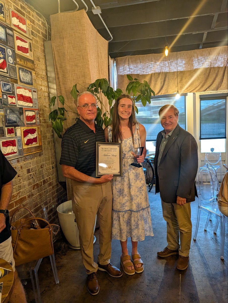 addison_sharp28's tweet photo. Tonight we had our banquet! A HUGE thank you to everyone who supported me through this journey! I received All Region, All State, Offensive player award, and team MVP. I am blessed to receive Culver’s MVP of the year and 7x Player of the game! It is such an honor to be selected! https://t.co/0unWr2aa6x