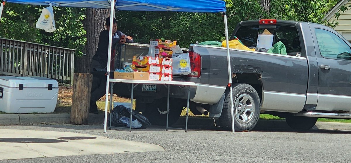 NoPursuitToday's tweet photo. @DHSgov @MarkwayneMullin @SecMullinDHS These illegals flood our street these stupid coconuts. you dont think its profitable? In 2026 this one bought a brand new truck 100% cash. He pays 0 taxes, claims he has no income. Meanwhile other busineses pay $$$ in taxes #SPRINGFIELDVA https://t.co/ResD4aY8hc