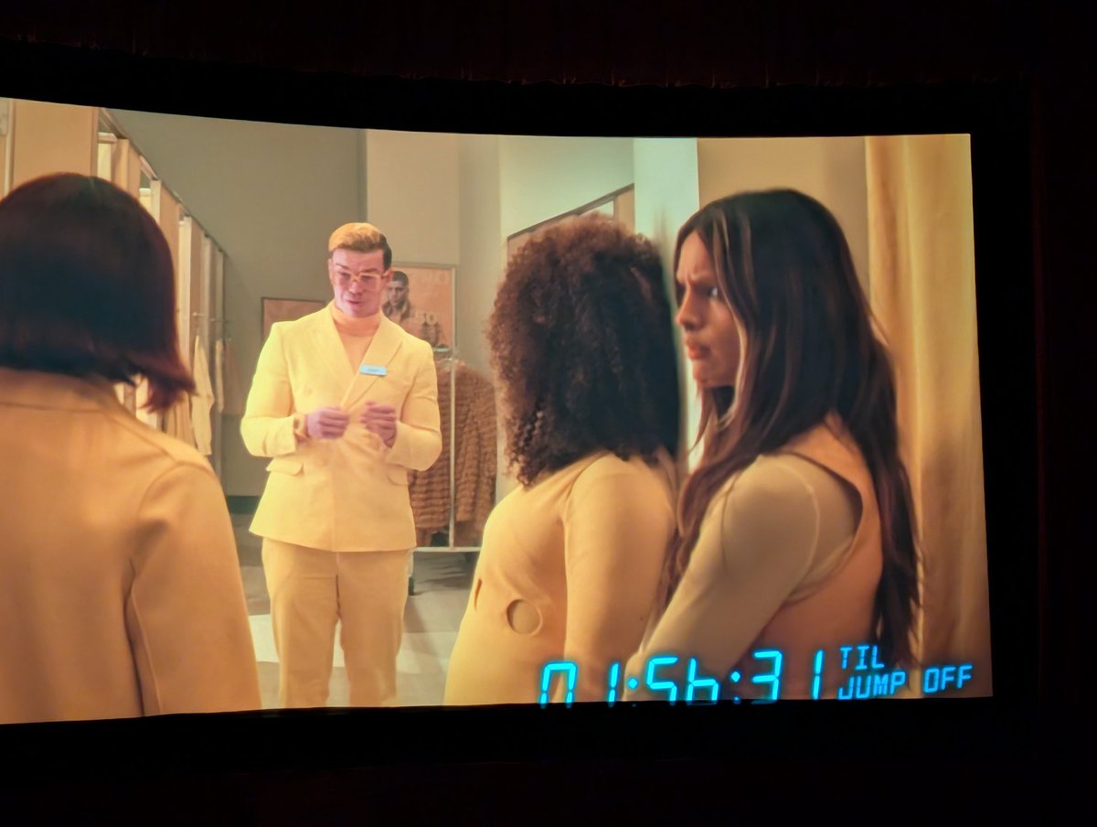 animatedwill's tweet photo. @BootsRiley Hey I saw it today and I think maybe the projection was off in my theater? The lower third countdown clock seemed askew and cut off: https://t.co/lrrCE1Etfa