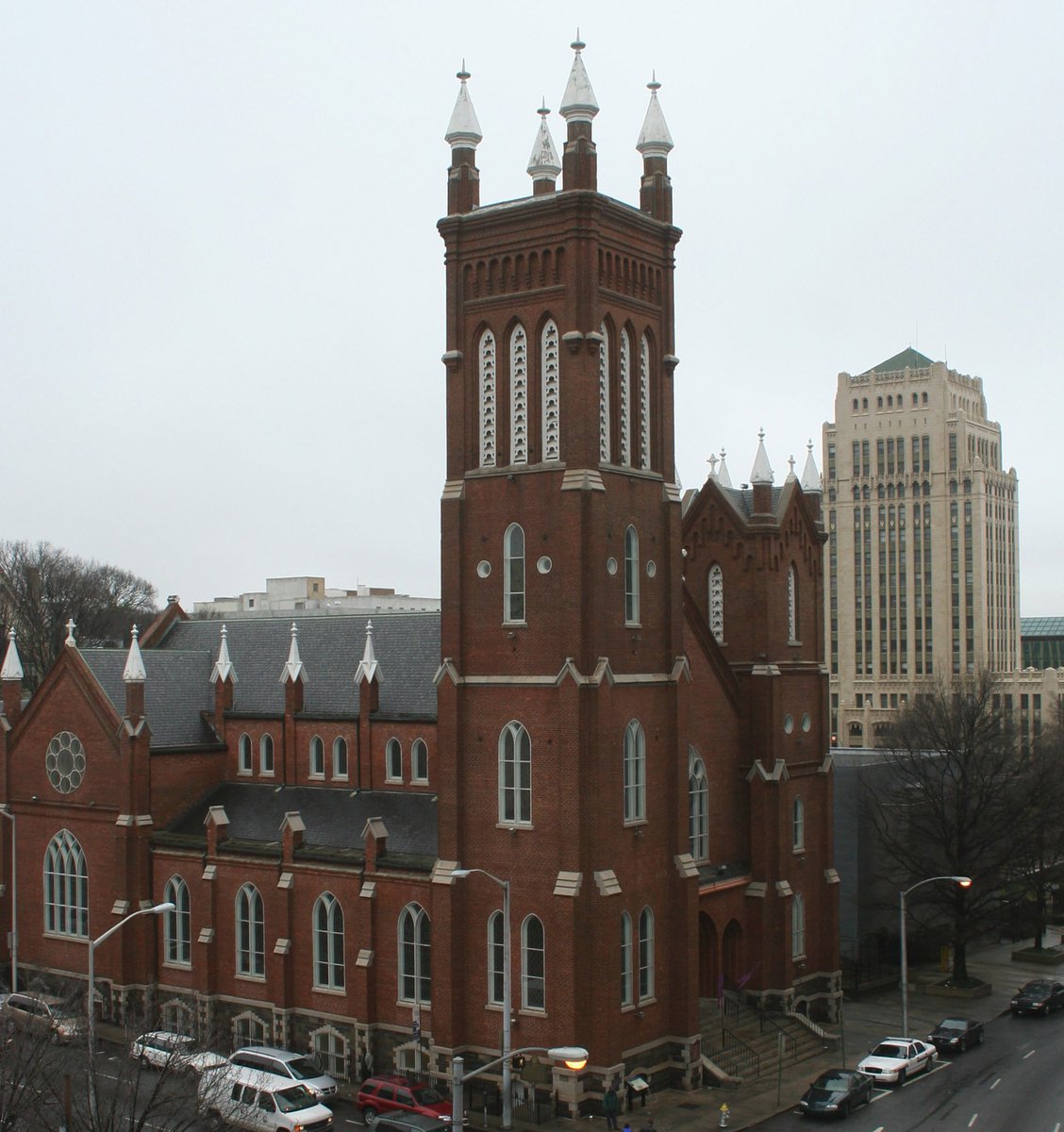 AmericanCathAes's tweet photo. Shrine of the Immaculate Conception - Atlanta, Georgia 

Completed between 1848-1873, it was the only building to survive the Burning of Atlanta, as Union General William Tecumseh Sherman (a Catholic) ordered his troops not to touch it https://t.co/1kKnocBNCT