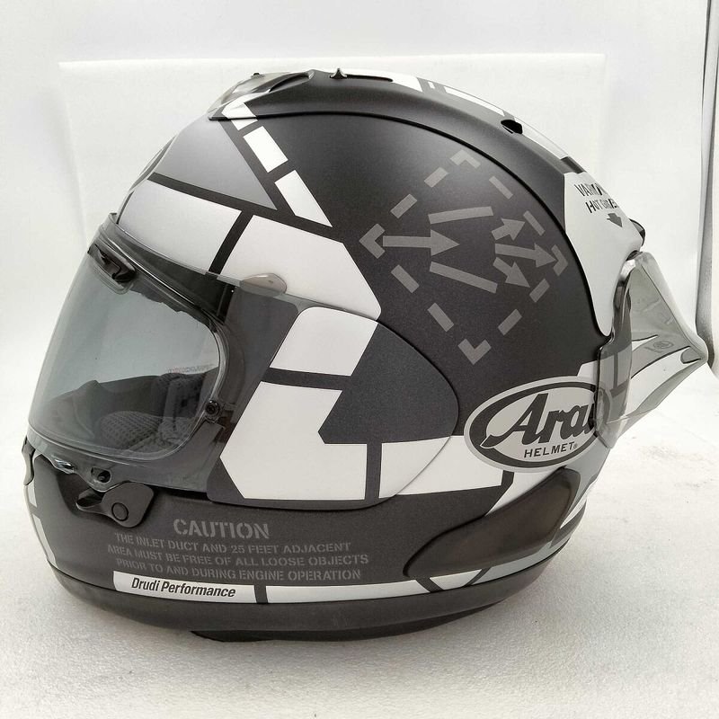 WebikeJapan's tweet photo. MotoGP Vibe. Premium Safety.🏁
Arai RX-7X MAVERICK GP3 | Size: L
✅Iconic Maverick Viñales "Ice" graphic
✅Top-tier racing model, ultra-stable
✅Japan Quality, rare pre-owned find!

Ride like a pro! 👇
https://t.co/LfipmMbZlC
*Pre-owned.
#WebikeJapan #SHOEI #Bikelife #BikersOfX https://t.co/dNAiE9hnI7