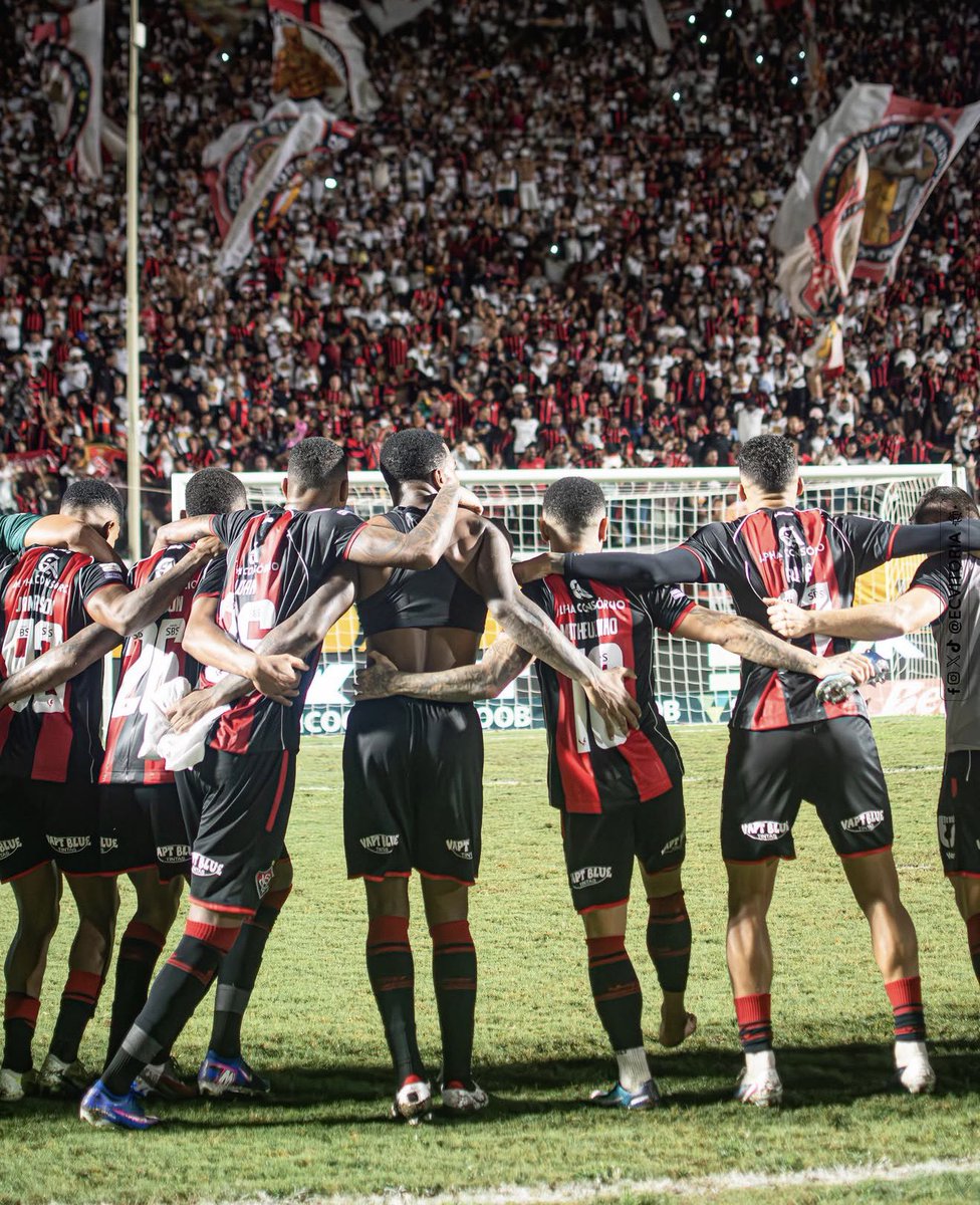 Mfutebolisticos's tweet photo. O Vitória está na final da Copa do Nordeste! https://t.co/Qt5C9zq8Vf