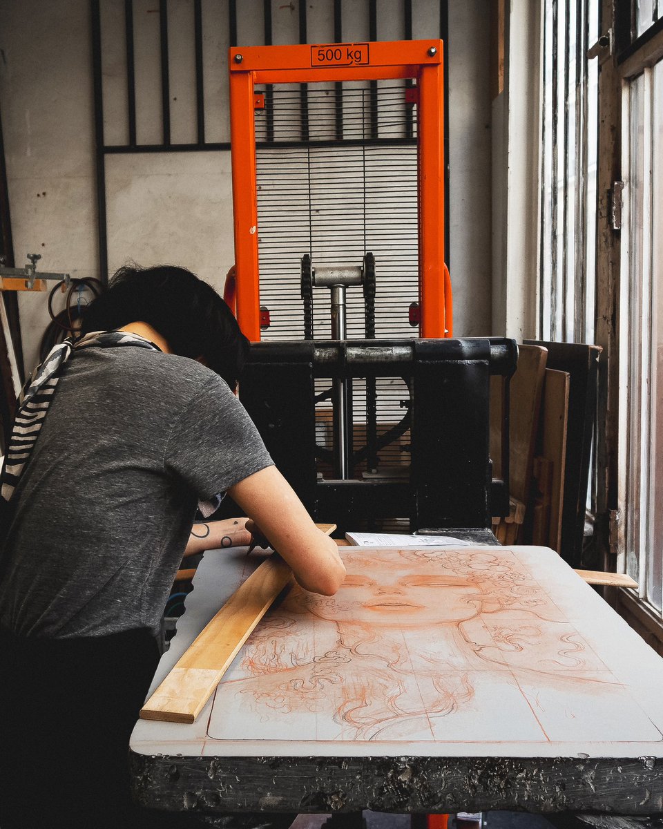 PrintThemAll's tweet photo. Audrey Kawasaki &amp; Print Them All present “Everything Finds Its Way Out”—the artist’s first lithograph on stone, launching soon exclusively on Print Them All!
⁠
🔗 Join the waitlist https://t.co/NwPBOy8hVF https://t.co/y9vBVkzias