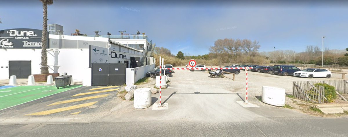 F_Desouche's tweet photo. La Grande-Motte (34) : Une serveuse de boîte de nuit retrouvée inconsciente et gravement blessée à la tête à la sortie de son travail. https://t.co/jxNU1JS4h9 https://t.co/91YZwTWspe