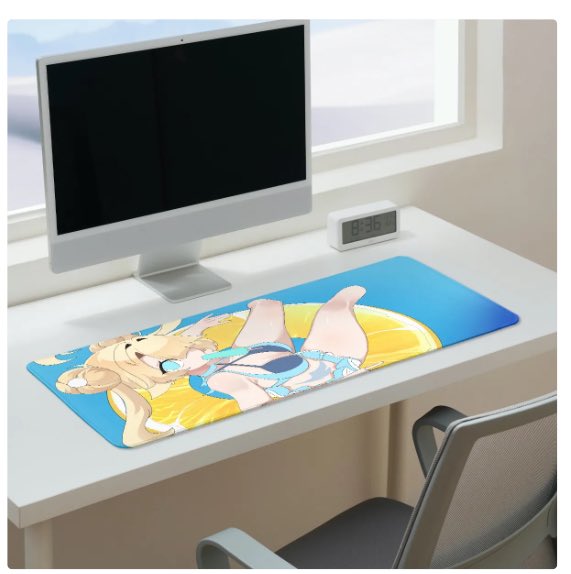 MiyamiVT's tweet photo. Is this a Cool mouse pad? Would you like to have it once I released it? OwO https://t.co/lSzuaQZKRD