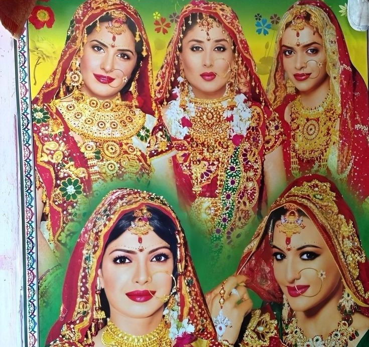 soniiisingh's tweet photo. The most famous poster of India, seen in all beauty parlors and auto rickshaw🛺😆 https://t.co/R93FXa61MY