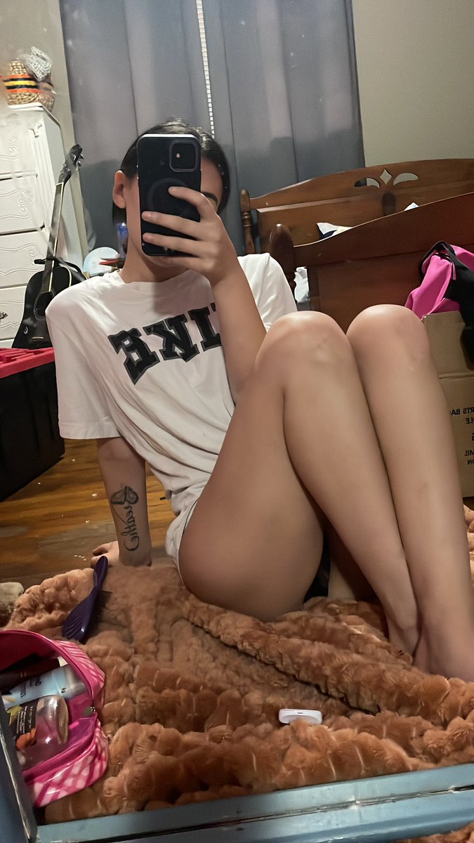 izzy tweet media