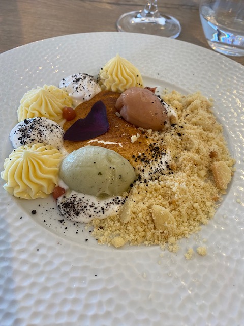 MnsrFood's tweet photo. 2/2/...   
Flavours a'plenty, the lamb main was an excellent plate 💯
We're going to miss it when we move ... https://t.co/zv7prasABA