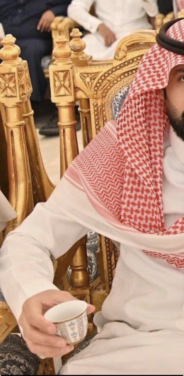 nzz66's tweet photo. @Eyaaaad @albargawy هذا شماغي من سنين 
( بسام كلاسيك لون خاص ) مكتوب انحليزي اصلي بالختم
ع حسب الاضاءة يغمق ويفتح شوي
واذا ما كان هو فهو كلاسيك https://t.co/dfhzdDBKju