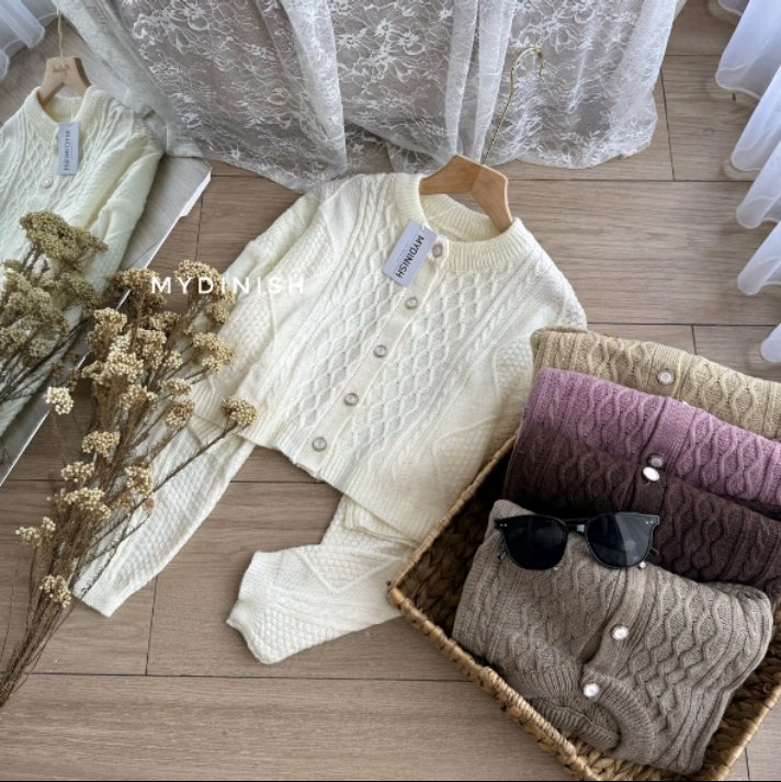 uncukteman's tweet photo. Rekomendasi
Cardigan Rajut for Daily 
Under 100k🧸

-a thread https://t.co/DKLRj0eYMc