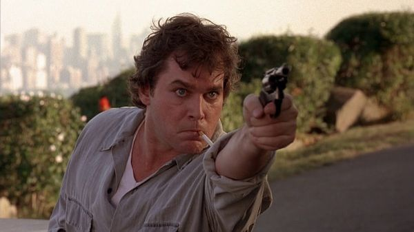 WolfsKumite's tweet photo. I miss when every few years Ray Liotta would show up in a film as a complete fucking psychopath. https://t.co/SxSS5pmc8P