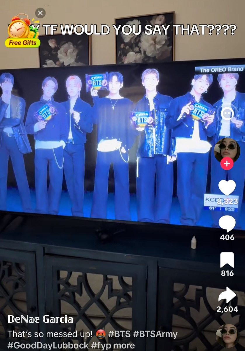 i_hte_bees's tweet photo. @Oreo Sorry. But you need to see what a news station in Lubbok. Tx. Said on air about @bts_bighit  #BTS Army is contacting them the male anchor said a very xenophobic slur about the message the cookies make ( dea** to america)!  Please take action . Im posting a pic https://t.co/MUepIDqakA