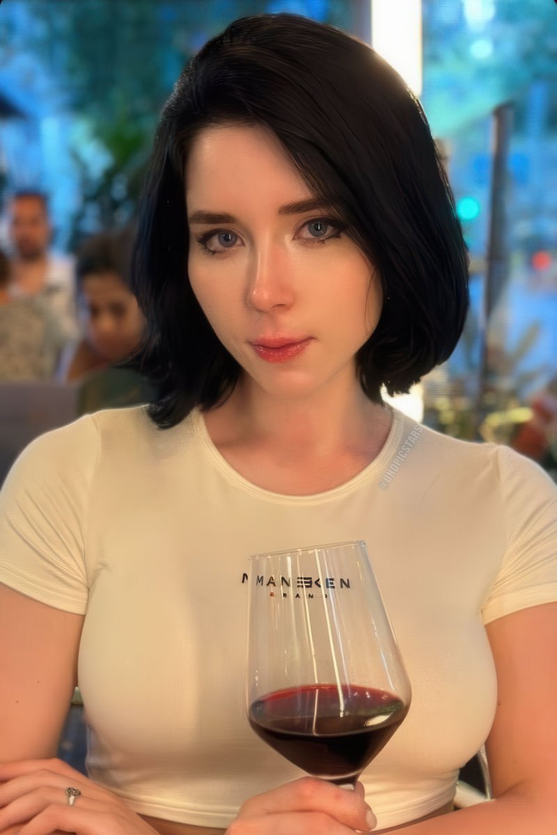 UHDPICSTARS's tweet photo. Sweetie Fox "The Most Searched Performer of the Year"

Also Known: Daria K / MoonFleur
Born: June 25, 2001
Birth Place: Yekaterinburg, Ural, Russia
Nationality: 🇷🇺 (Russian) 
Ethnicity: Slavic
Profession: Actress, Webcam Model, Cosplayer, Influencer
Height: 5'4" (163 cm)
Weight: 137 lbs (62 kg)
Hair Color: Red, Black
Eye Color: Blue
Awards: 2023 Most Popular Amateur Performer
Measurements: 34D - 24 - 35
Years active: 2020 - Present