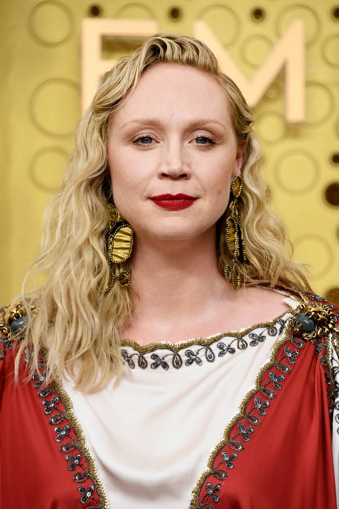 nartmay's tweet photo. só tenho uma coisa a declarar: eu nunca vi gwendoline christie e katiuscia canoro no mesmo lugar ao mesmo tempo https://t.co/0u8NyDilG0
