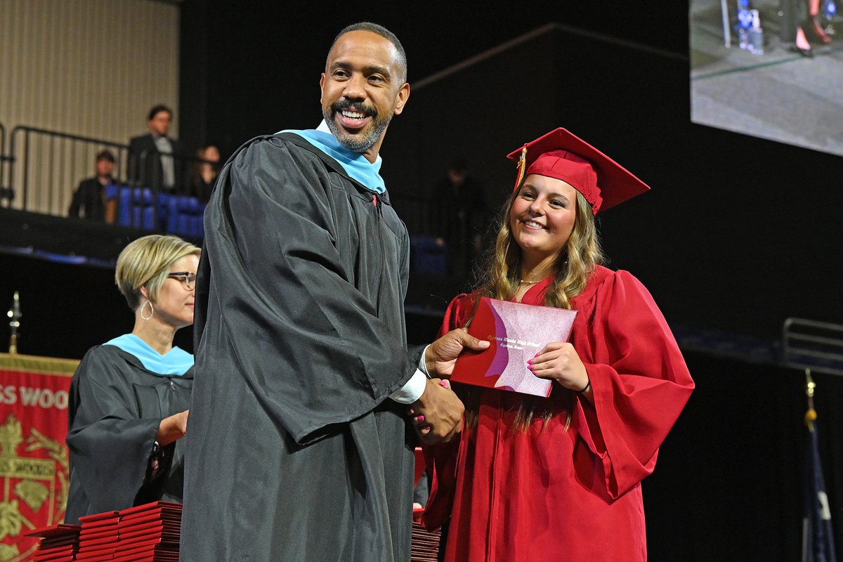 CFISDAbbie's tweet photo. @CyWoods212 @CyFairISD @BerryCenter @LloydTurnerJr "Of Cypress Woods we'll always be a part!" 

Congratulations to the @CyWoods212 #Classof2026! Once a Wildcat, Always a Wildcat! #CFISDspirit #ChooseCFISD #CyWoodsGrad 🎉🎓 https://t.co/cjkGgGktj8