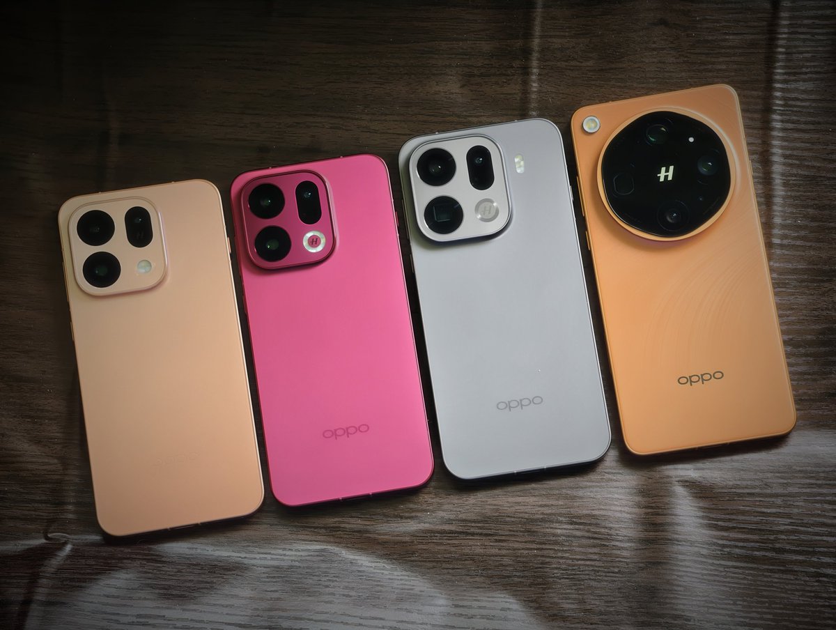 encoword's tweet photo. OPPO Find X9 Series family in the house 🥰
@OPPOCareIN @oppo @oppo https://t.co/6nb157Kh6s