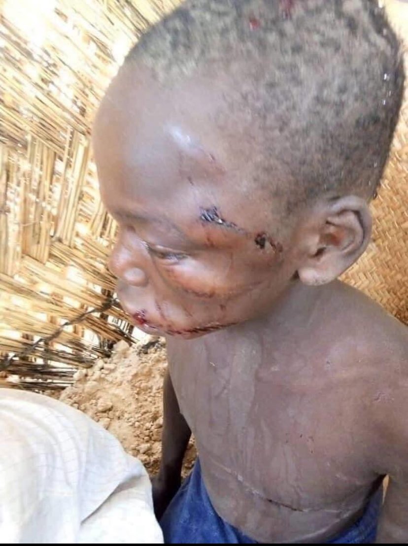 seunjudah's tweet photo. @GossipMillNaija Been searching for a word to coin Heartlessness + selfishness + wickedness and just discovered d word named BOLAHAMEDTINUBU!

To all Yorubas still thinking this man cares about ur existence, d evidence is obvious!

#Breakonenigeriatosavelives
#Ooduanationnogoingback https://t.co/L4cZuCdIjl