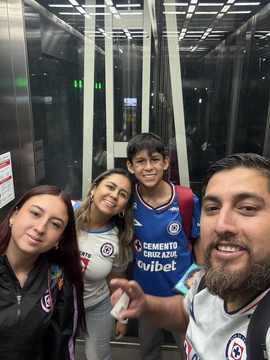josxeazul's tweet photo. @CruzAzul @YoNoSoyElChelo https://t.co/Wk2BzBTSQH