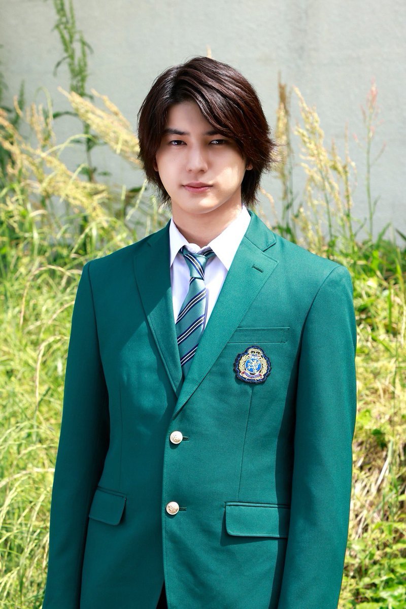 renko__chan's tweet photo. 荒木飛羽くんの念願だった仮面ライダー出演！！！！ついに！！！！！しかも仮面ライダーカブト！？！？息子役らしいけど変身はしないのかな、、？して欲しいな？？？ https://t.co/fVb0nfEaYC