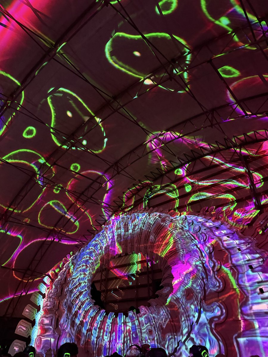 cosmichails333's tweet photo. infrasound ❤️‍🔥🌱🌸🐸💜🍄‍🟫 https://t.co/LXuzsjjUFl