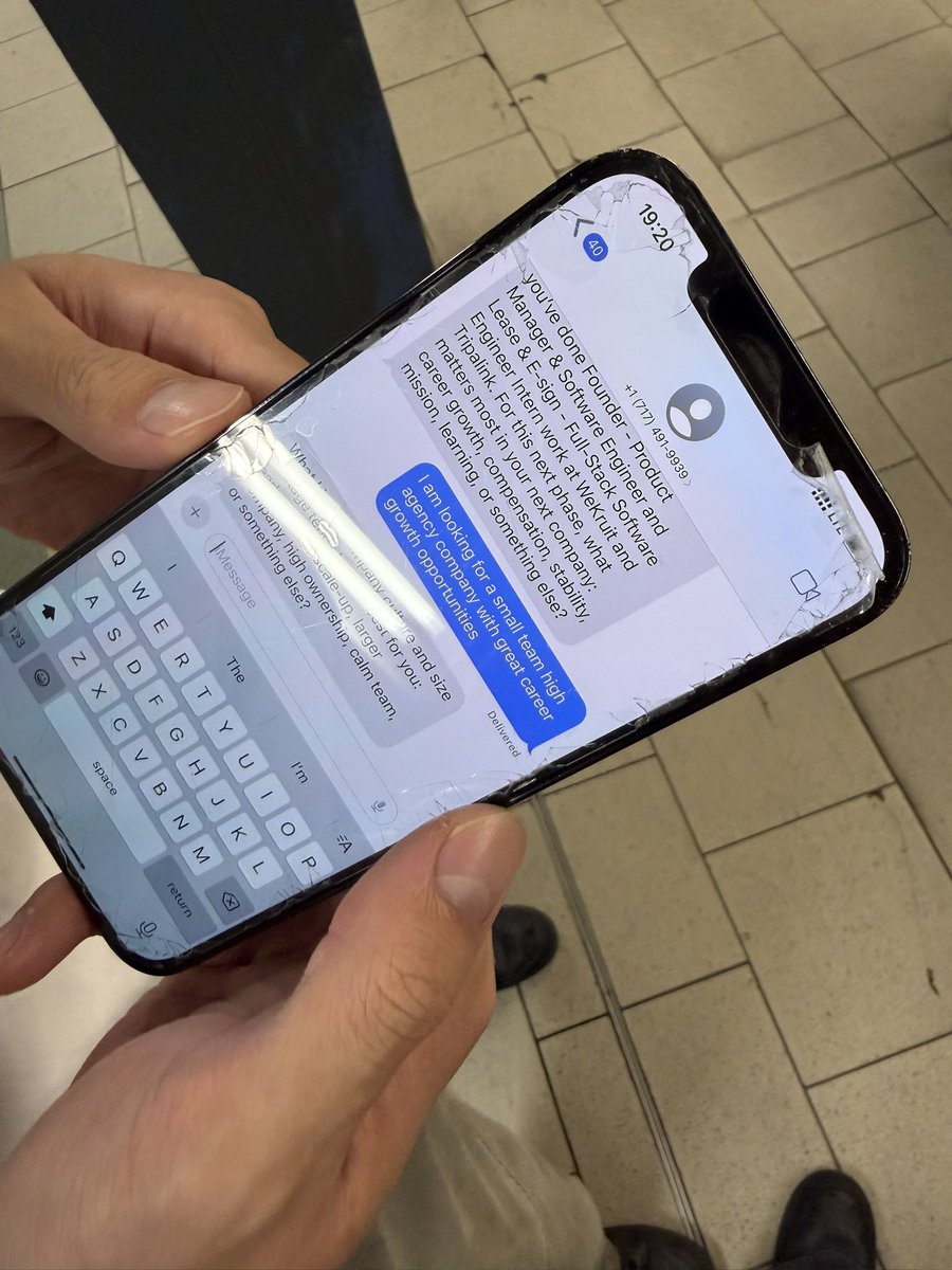 adam_y tweet media