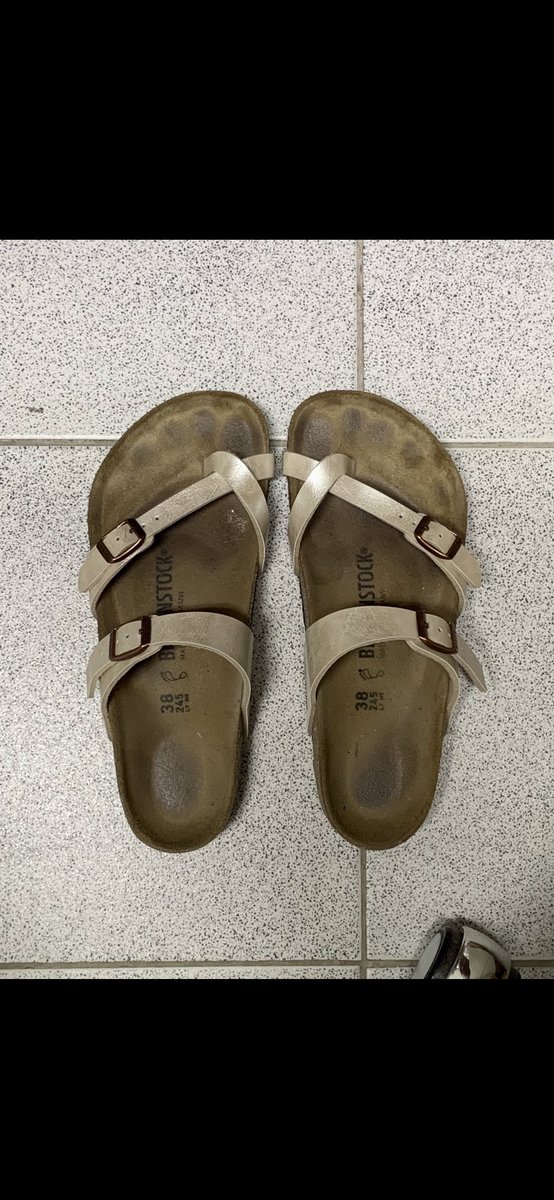 ibetyouu's tweet photo. ส่งต่อ Birkenstock mayari สี pearl white 
Size 38 รุ่นพั้นรักแมว💗
กล่อง ถุง ครบ ดูรูปเพิ่มเติม DM
Price : 2699 ส่งฟรี (from4290) 
#Birkenstockมือสอง #ส่งต่อbirkenstock #ส่งต่อbirken #ส่งต่อcrocs #ส่งต่อlongchamp #ส่งต่อadidas #ส่งต่อholster #mayari https://t.co/OgcWipRcPA