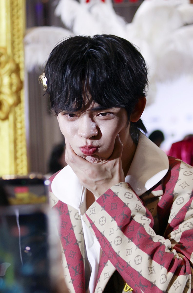 CALL ME SANDJI ꒰ จี๋ ꒱ tweet media