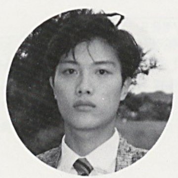 hourlyphs's tweet photo. #박희순 #ParkHeeSoon (1990) https://t.co/5rF6LHjzCe