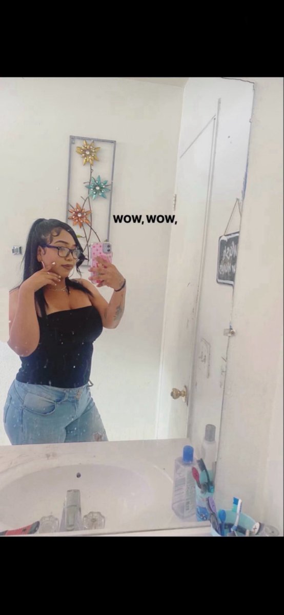 lims8ww's tweet photo. Latina Bop #Latina  #Bop https://t.co/9aQz6By8z6